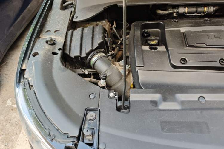 Used Jeep Compass 2017 200T Automatic Family Edition Engine Bay Right