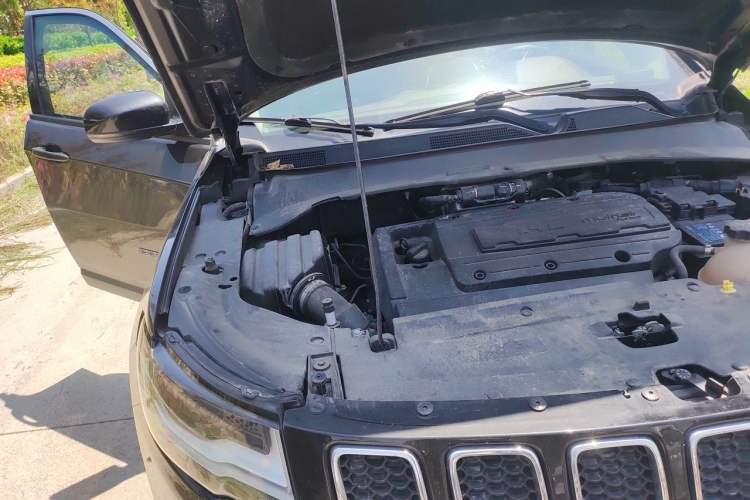 Used Jeep Compass 2017 200T Automatic Family Edition Engine Bay Right
