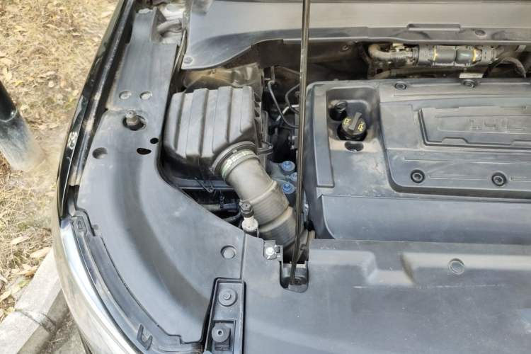 Used Jeep Compass 2017 200T Automatic Family Edition Engine Bay Right