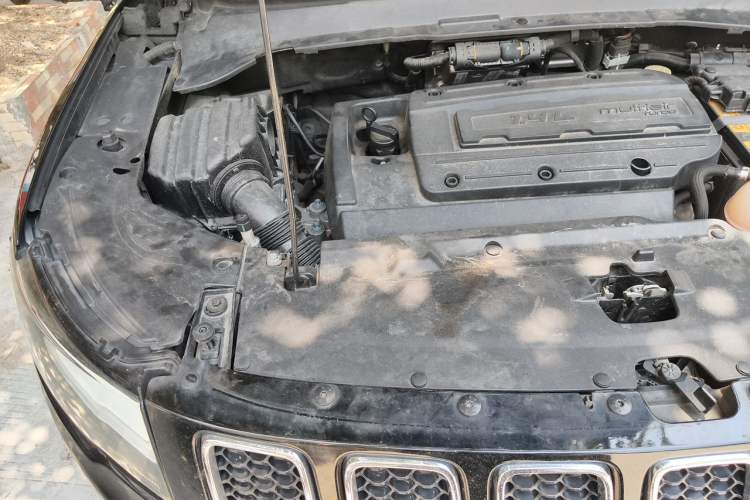 Used Jeep Compass 2017 200T Automatic Family Edition Engine Bay Right