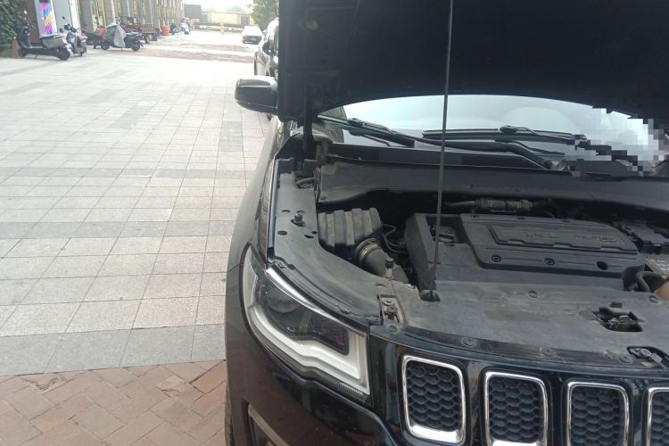 Used Jeep Compass 2017 200T Automatic Family Edition Engine Bay Right