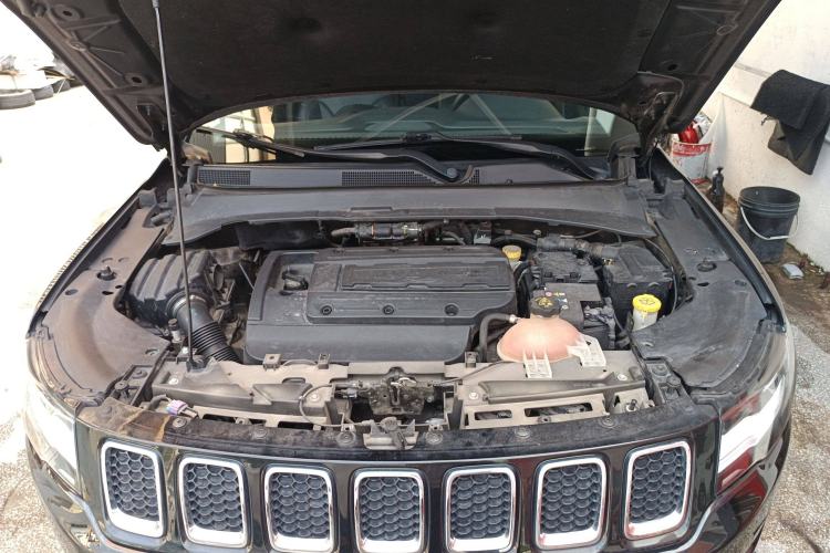 Used Jeep Compass 2017 200T Automatic Family Edition Engine Bay