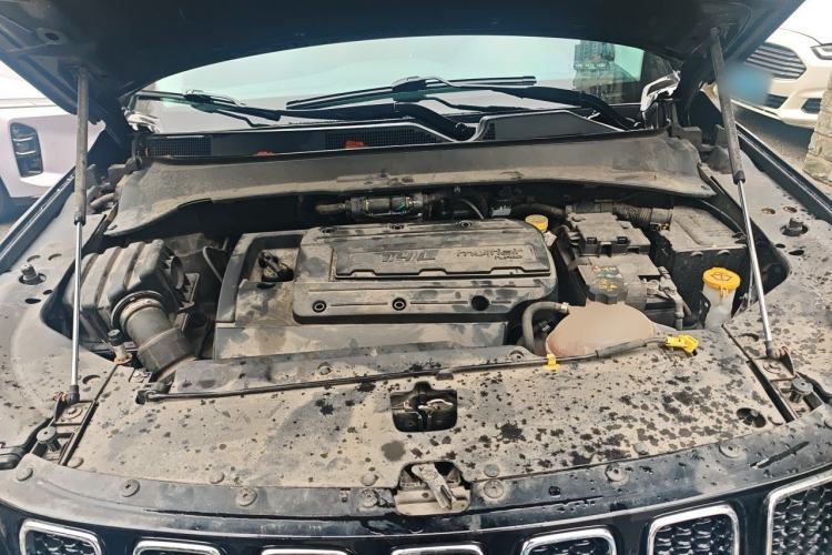Used Jeep Compass 2017 200T Automatic Enjoyment Version Engine Bay