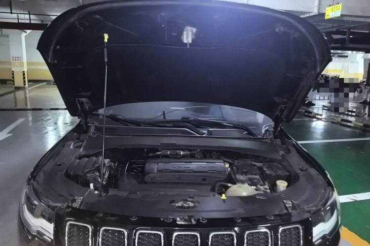 Used Jeep Compass 2017 200T Automatic Family Edition Engine Bay