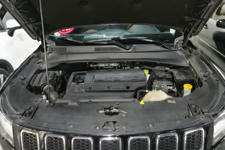 Used Jeep Compass 2017 200T Automatic Family Edition Engine Bay