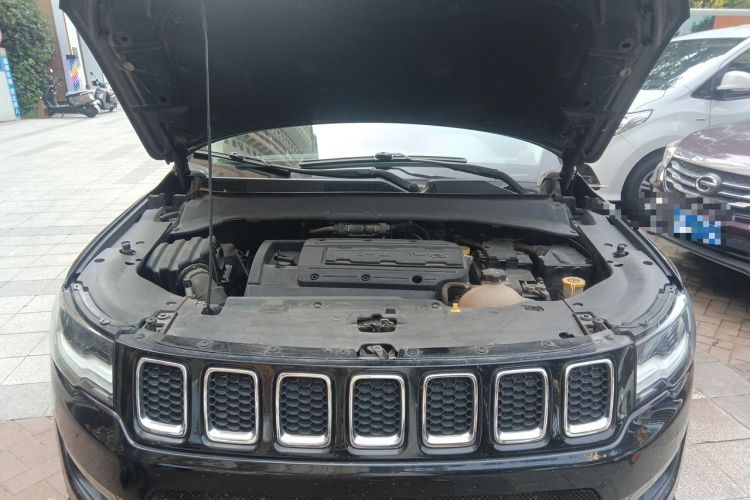 Used Jeep Compass 2017 200T Automatic Family Edition Engine Bay
