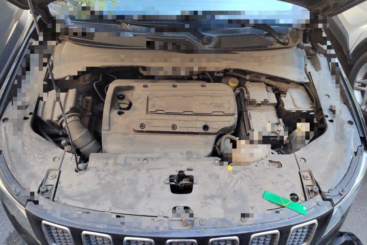 Used Jeep Compass 2017 200T Automatic Family Edition Engine Bay