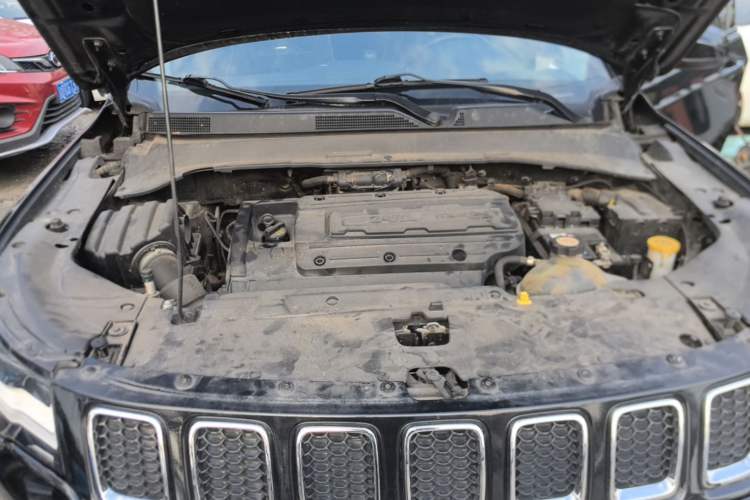 Used Jeep Compass 2017 200T Automatic Family Edition Engine Bay