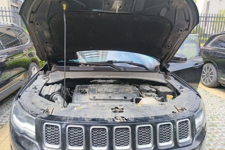 Used Jeep Compass 2017 200T Automatic Family Edition Engine Bay