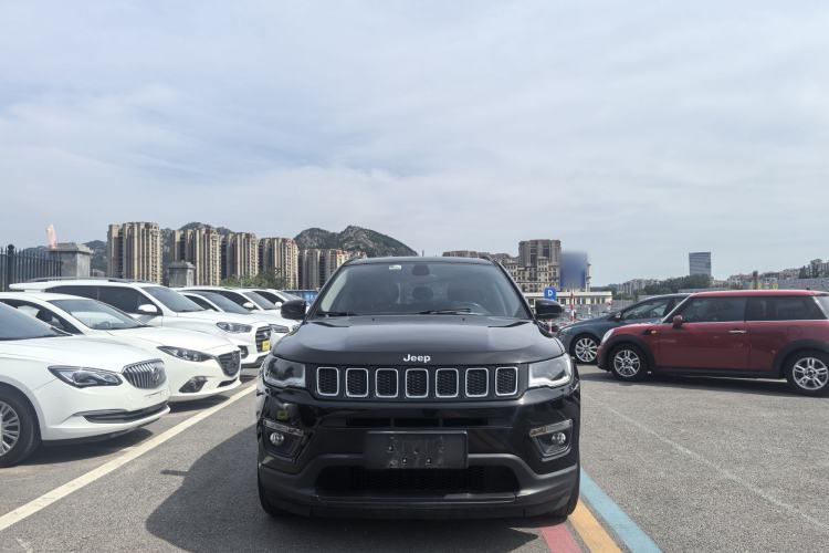 Used Jeep Compass 2017 200T Automatic Family Edition Exterior 1