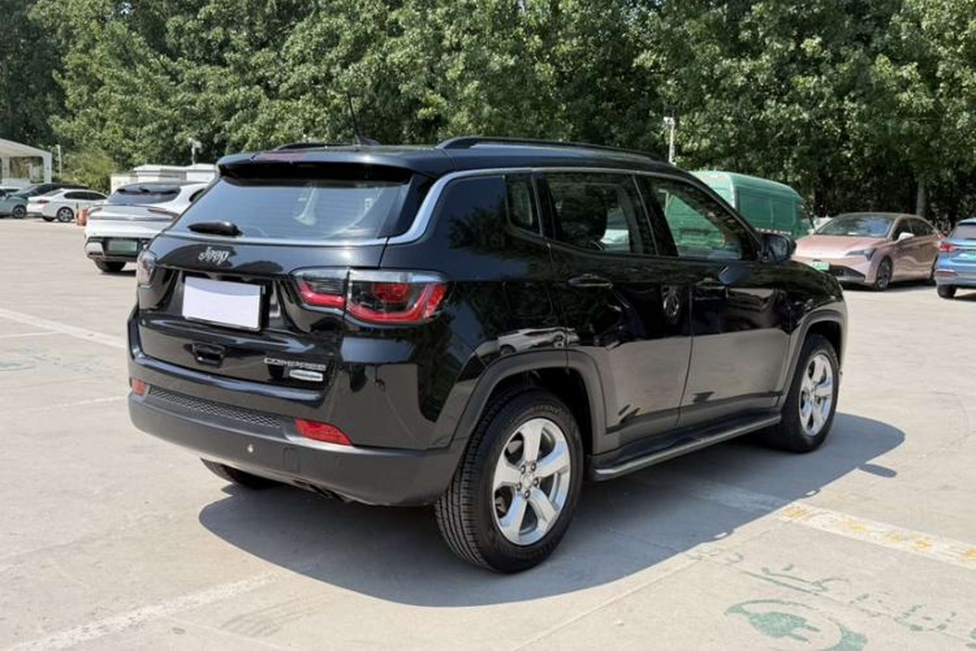 Used Jeep Compass 2017 200T Automatic Family Edition Exterior 1