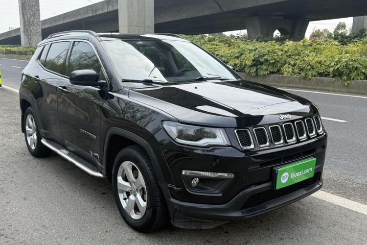 Used Jeep Compass 2017 200T Automatic Family Edition Exterior 12