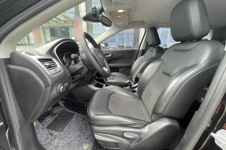 Used Jeep Compass 2017 200T Automatic Comfort Edition Exterior 3