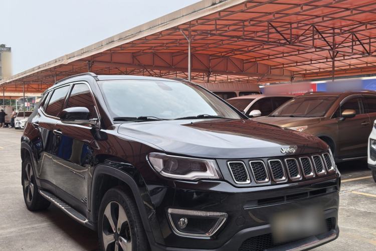 Used Jeep Compass 2017 200T Automatic Prestige Edition Exterior 4