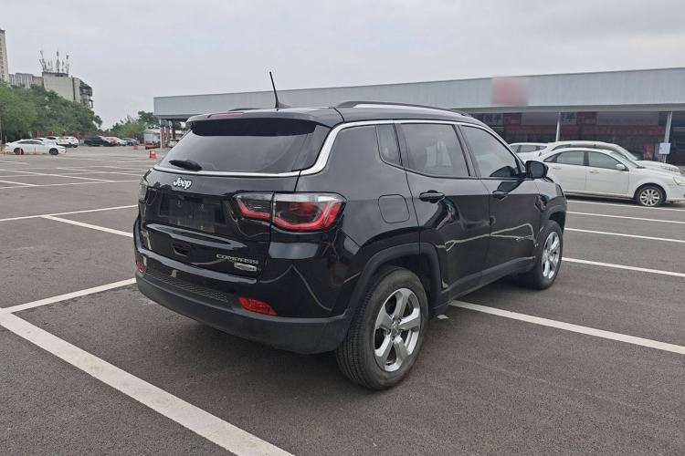 Used Jeep Compass 2017 200T Automatic Family Edition Exterior 4