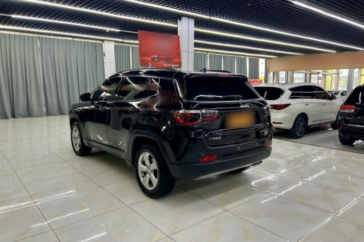 Used Jeep Compass 2017 200T Automatic Family Edition Exterior 4