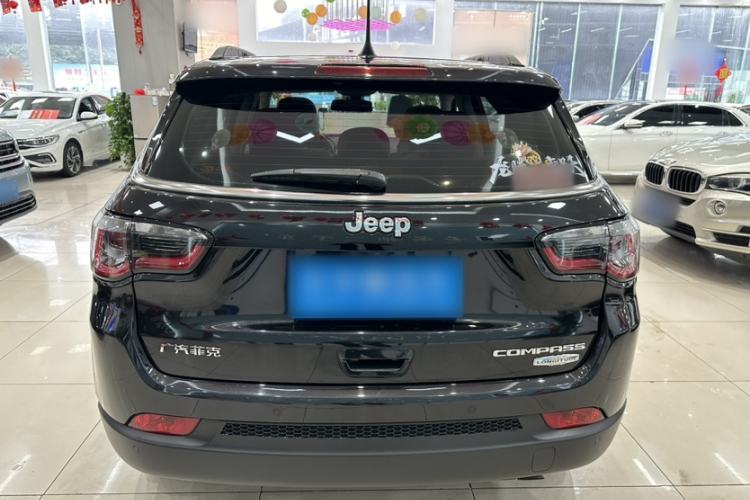 Used Jeep Compass 2017 200T Automatic Family Edition Exterior 4