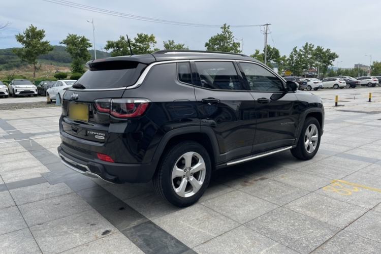 Used Jeep Compass 2017 200T Automatic Comfort Edition Exterior 4
