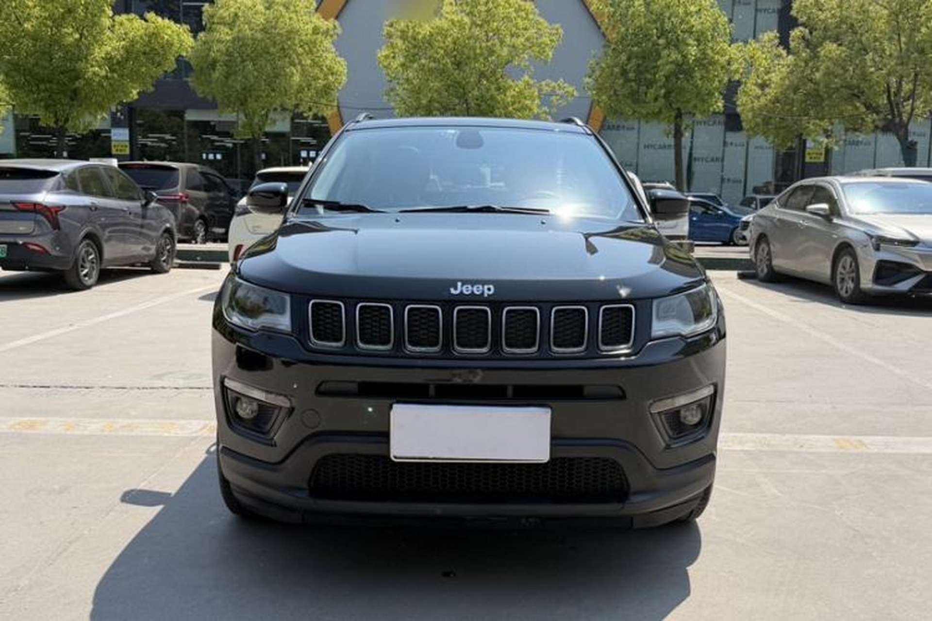 Used Jeep Compass 2017 200T Automatic Family Edition Exterior 5