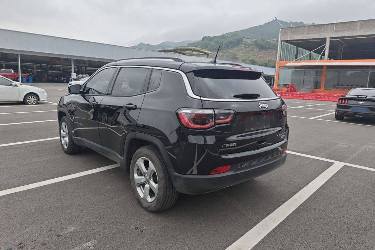 Used Jeep Compass 2017 200T Automatic Family Edition Exterior 6