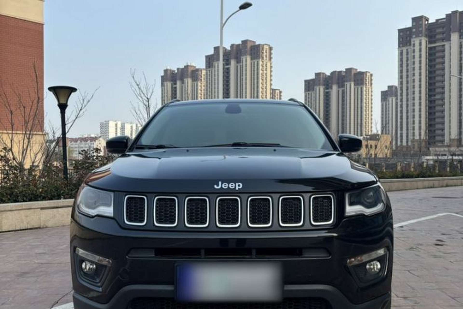 Used Jeep Compass 2017 200T Automatic Family Edition Exterior 8