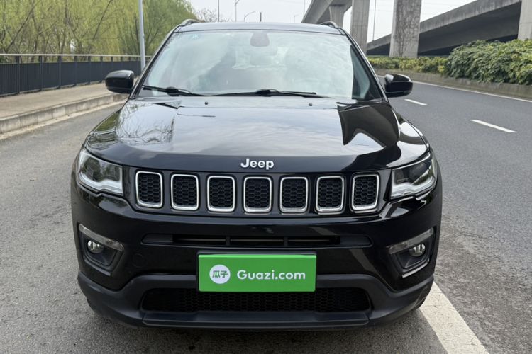 Used Jeep Compass 2017 200T Automatic Family Edition Exterior 9