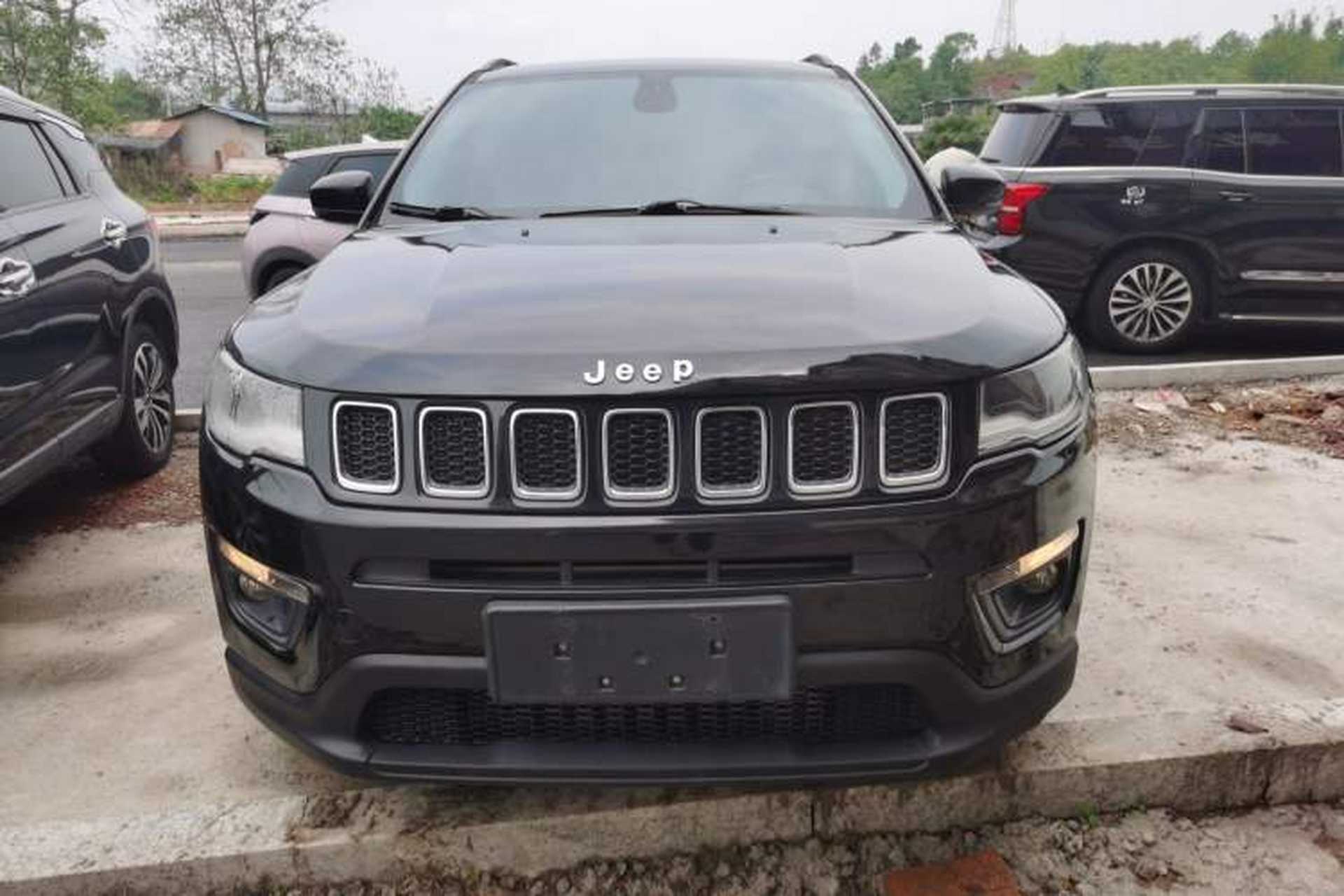 Used Jeep Compass 2017 200T Automatic Family Edition Front
