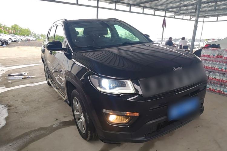 Used Jeep Compass 2017 200T Automatic Family Edition Front Right 45 Deg