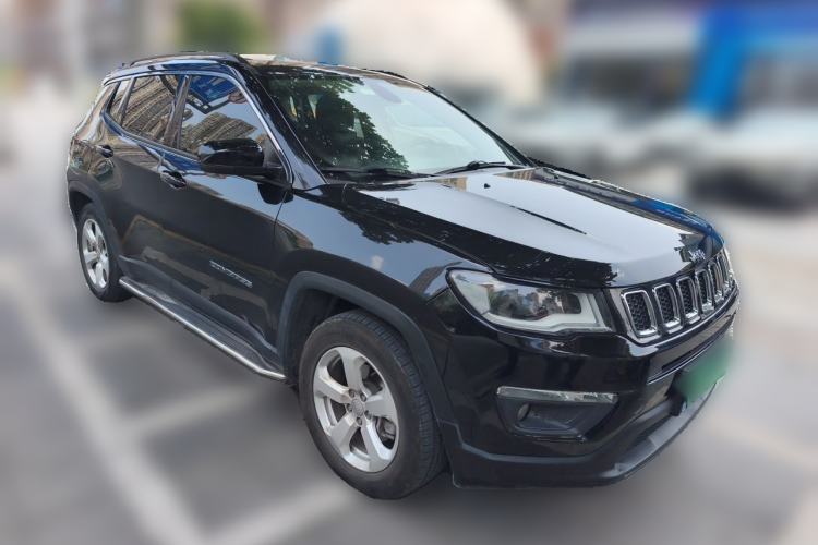 Used Jeep Compass 2017 200T Automatic Enjoyment Version Front Right 45 Deg