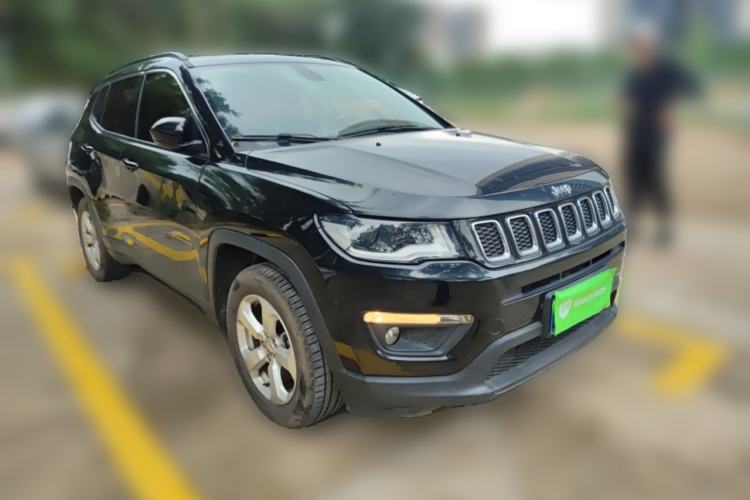 Used Jeep Compass 2017 200T Automatic Family Edition Front Right 45 Deg