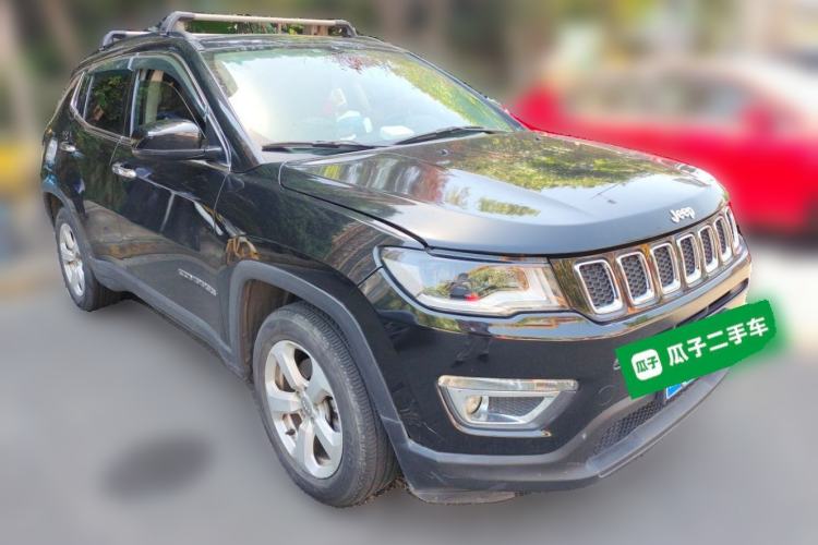 Used Jeep Compass 2017 200T Automatic Family Edition Front Right 45 Deg