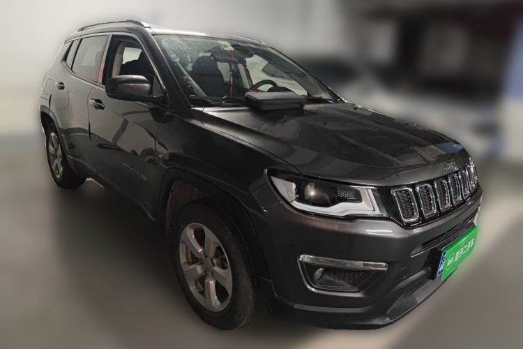 Used Jeep Compass 2017 200T Automatic Enjoyment Version Front Right 45 Deg