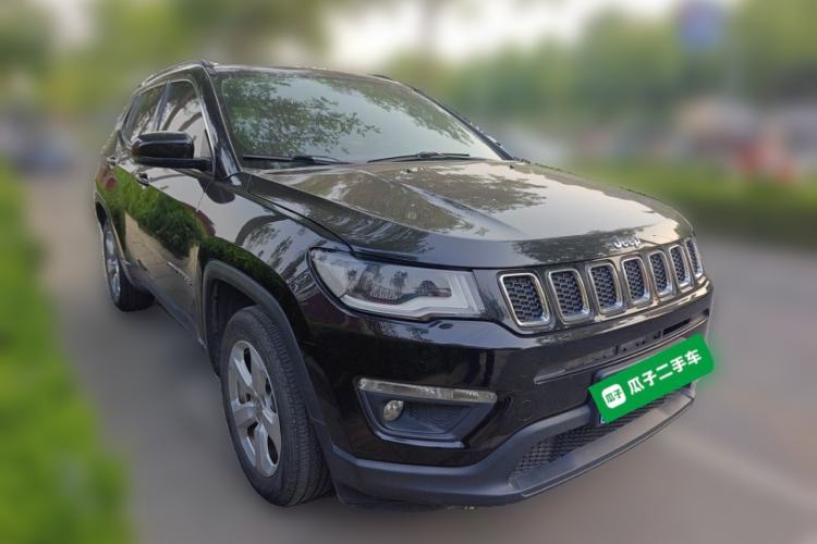 Used Jeep Compass 2017 200T Automatic Family Edition Front Right 45 Deg
