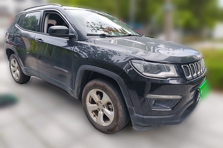 Used Jeep Compass 2017 200T Automatic Family Enjoyment Four-Wheel Drive Edition Front Right 45 Deg