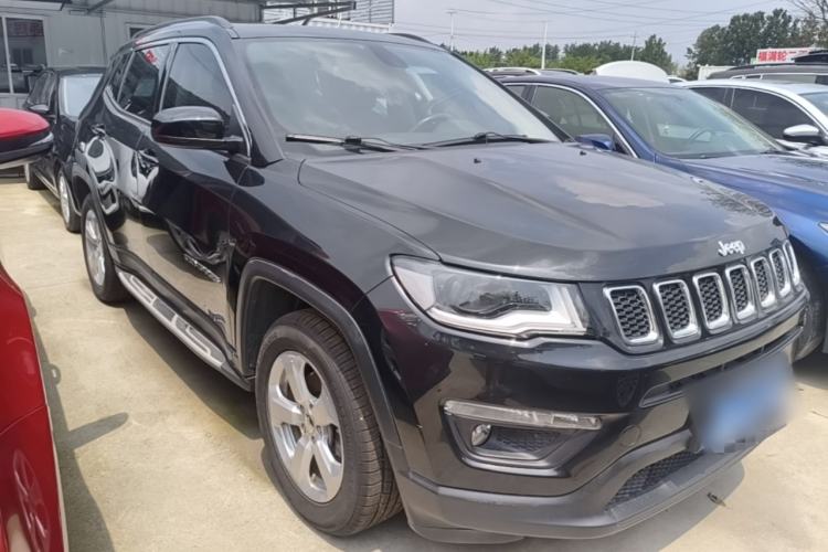 Used Jeep Compass 2017 200T Automatic Family Edition Front Right 45 Deg