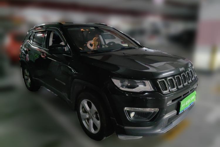 Used Jeep Compass 2017 200T Automatic Family Edition Front Right 45 Deg