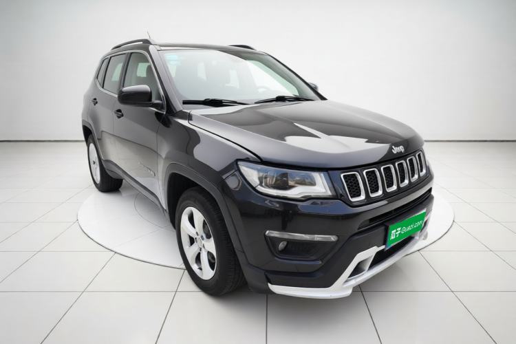 Used Jeep Compass 2017 200T Automatic Enjoyment Version Front Right 45 Deg