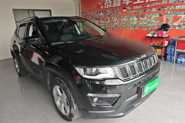 Used Jeep Compass 2017 200T Automatic Family Edition Front Right 45 Deg