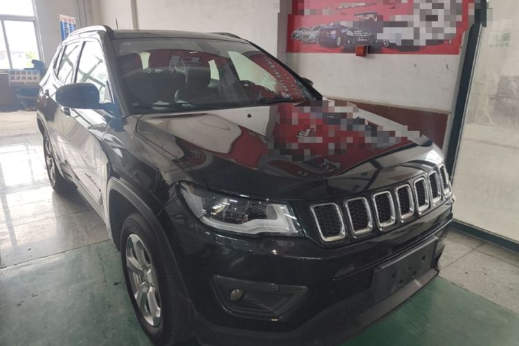 Used Jeep Compass 2017 200T Automatic Family Edition Front Right 45 Deg