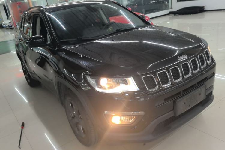 Used Jeep Compass 2017 200T Automatic Enjoyment Edition Front Right 45 Deg