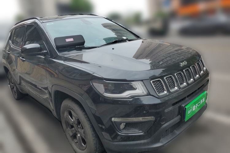 Used Jeep Compass 2017 200T Automatic Enjoyment Edition Front Right 45 Deg