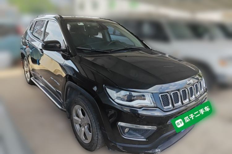Used Jeep Compass 2017 200T Automatic Enjoyment Version Front Right 45 Deg