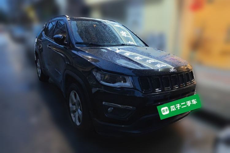 Used Jeep Compass 2017 200T Automatic Family Edition Front Right 45 Deg