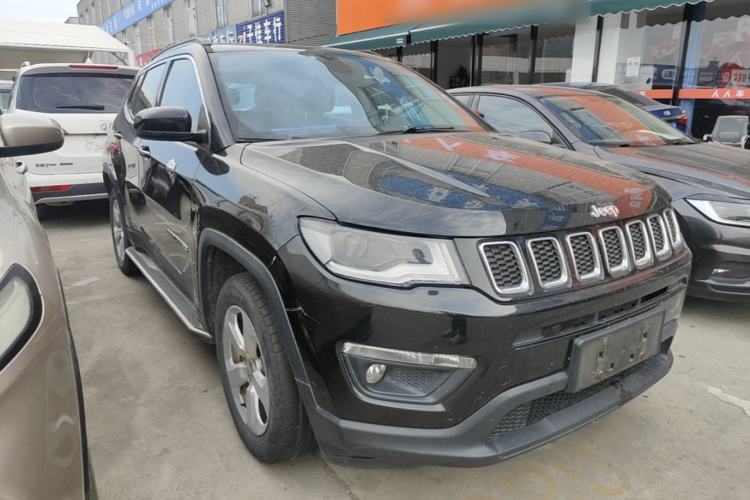 Used Jeep Compass 2017 200T Automatic Family Edition Front Right 45 Deg