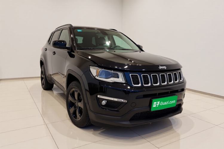 Used Jeep Compass 2017 200T Automatic Enjoyment Edition Front Right 45 Deg