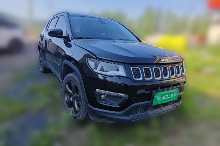 Used Jeep Compass 2017 200T Automatic Enjoyment Edition Front Right 45 Deg