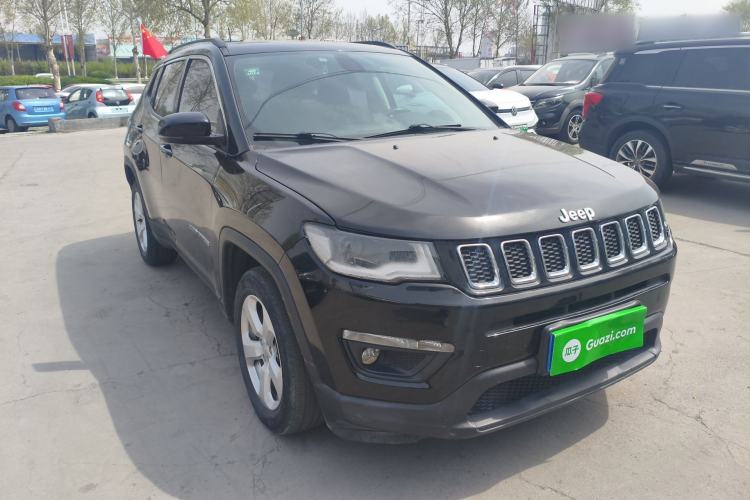 Used Jeep Compass 2017 200T Automatic Family Edition Front Right 45 Deg