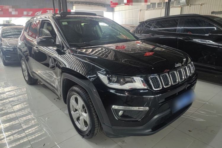Used Jeep Compass 2017 200T Automatic Family Edition Front Right 45 Deg