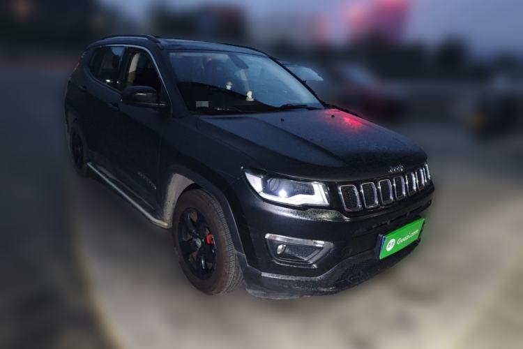 Used Jeep Compass 2017 200T Automatic Family Edition Front Right 45 Deg