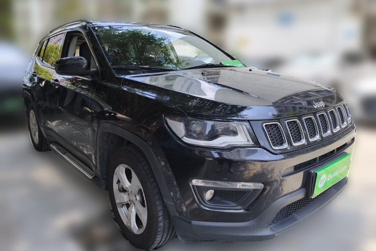 Used Jeep Compass 2017 200T Automatic Family Edition Front Right 45 Deg